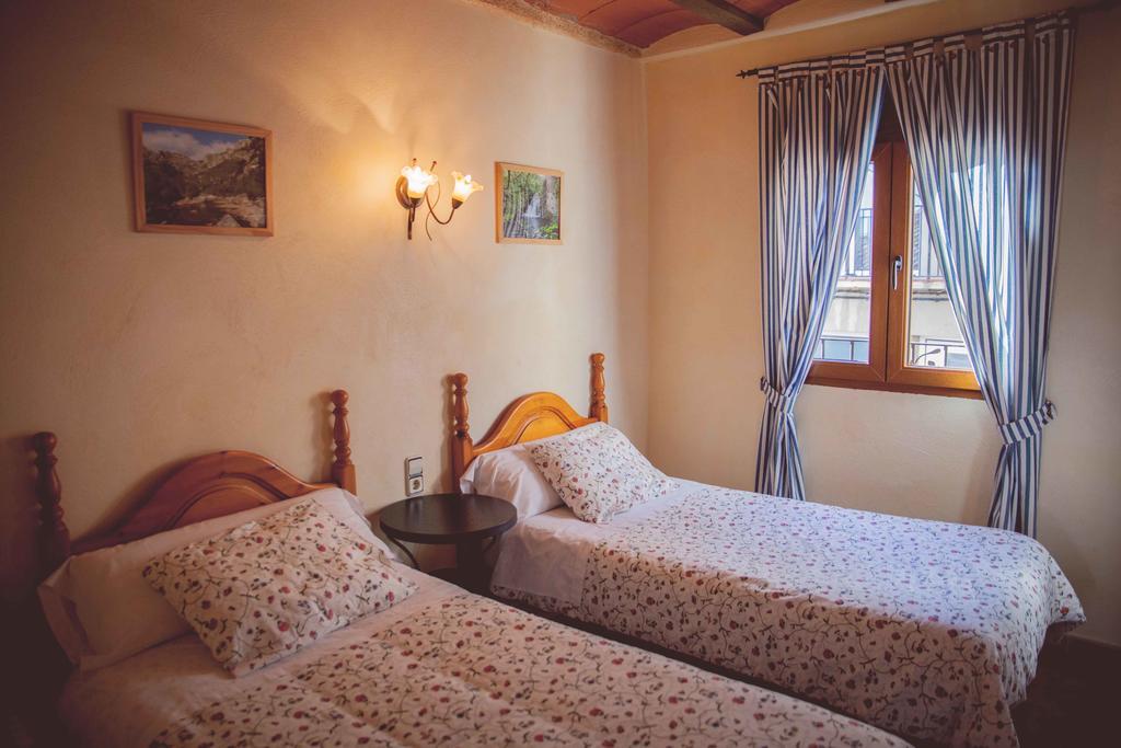 La Vall De Silvestre Mas de Barberáns Exteriér fotografie